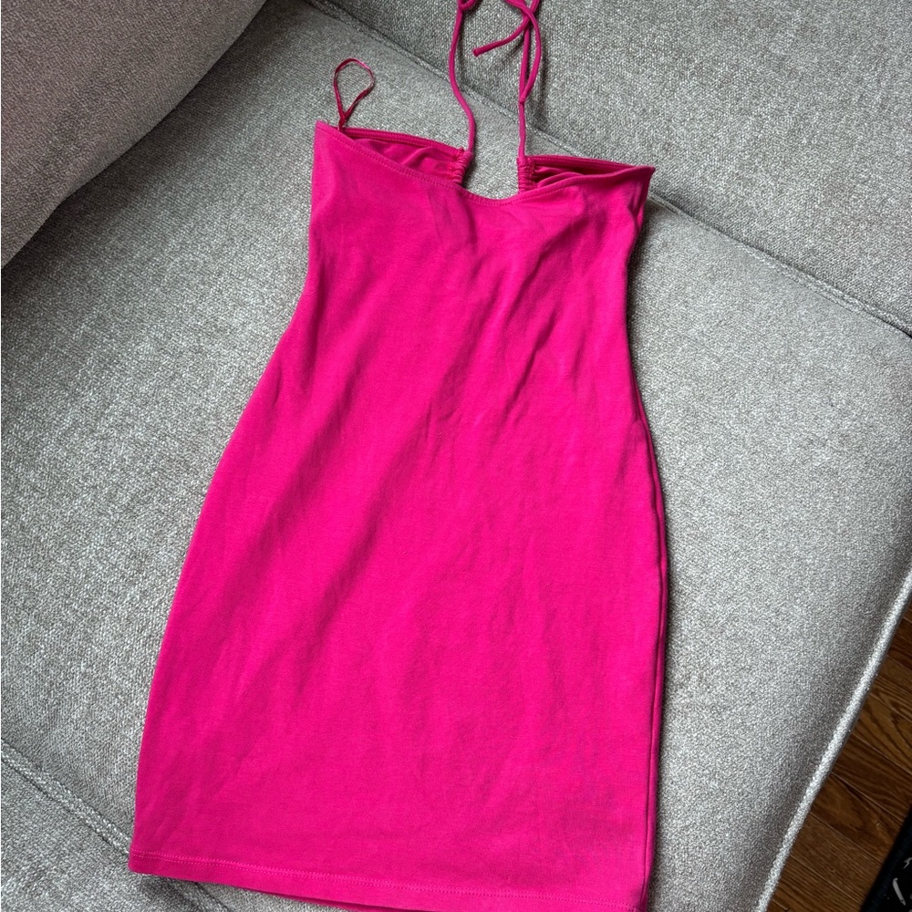 Zara Fuchsia Ruched Halter Dress - Picture 5 of 6